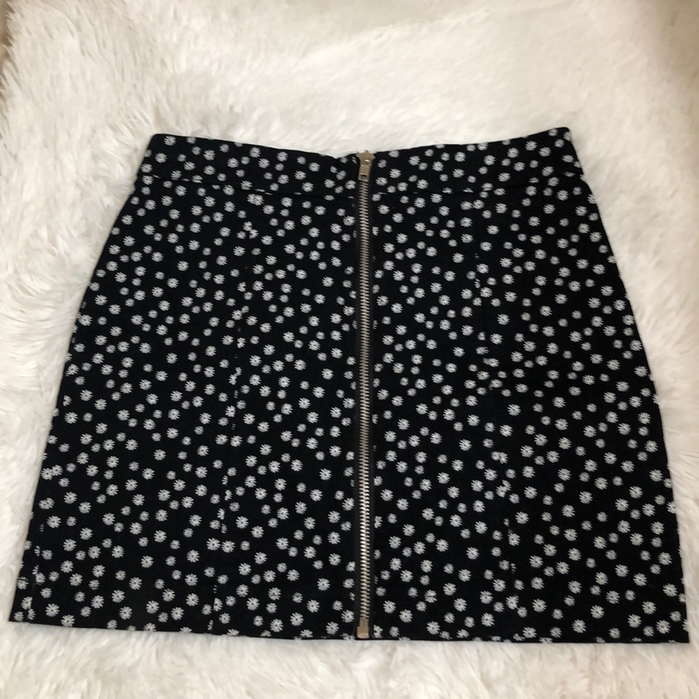 Forever 21 mini skirt